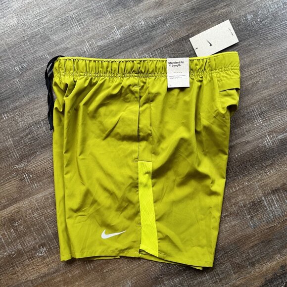 Nike Shorts Large Mens Challenger Dri Fit 7" Moss Green Brief Lined $40 - Picture 4 of 12